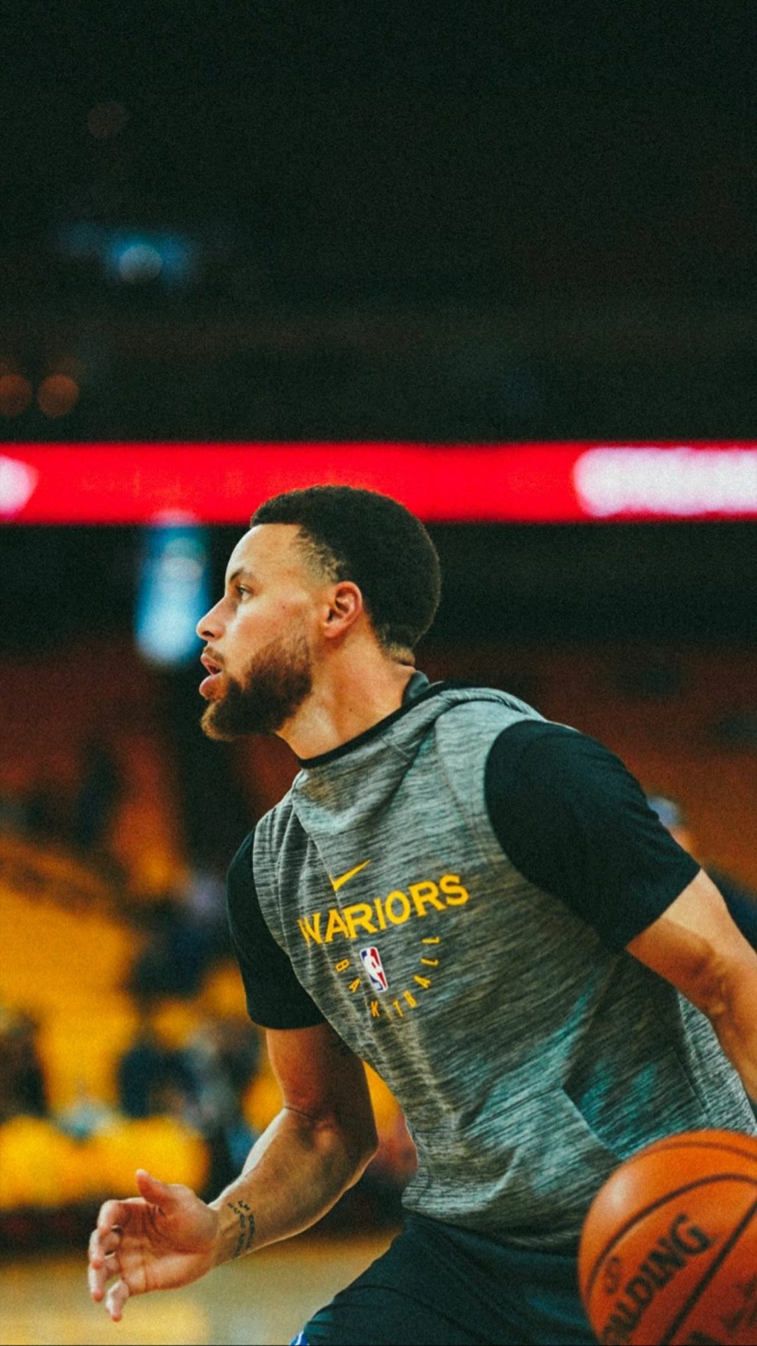 开季10轮不胜，斯基拉：佛罗伦萨正与皮奥利谈支付遣散费解约（斯基拉：开季10轮不胜，佛罗伦萨正与皮奥利洽谈遣散费解约）