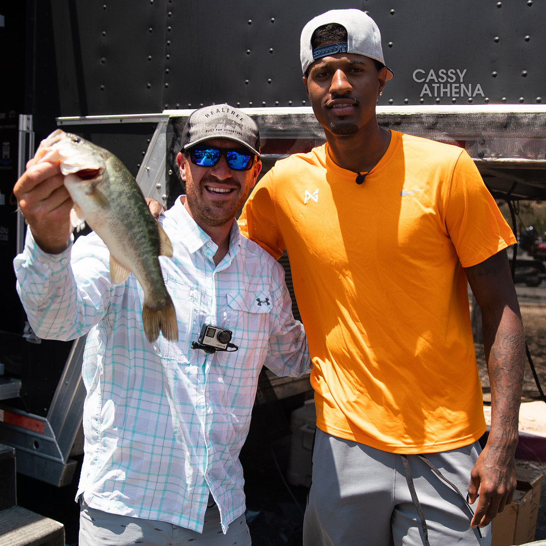 21371人，北京国安vs大埔上座人数为新工体倒数第二（北京国安战大埔新工体上座仅21371人，位列倒数第二）