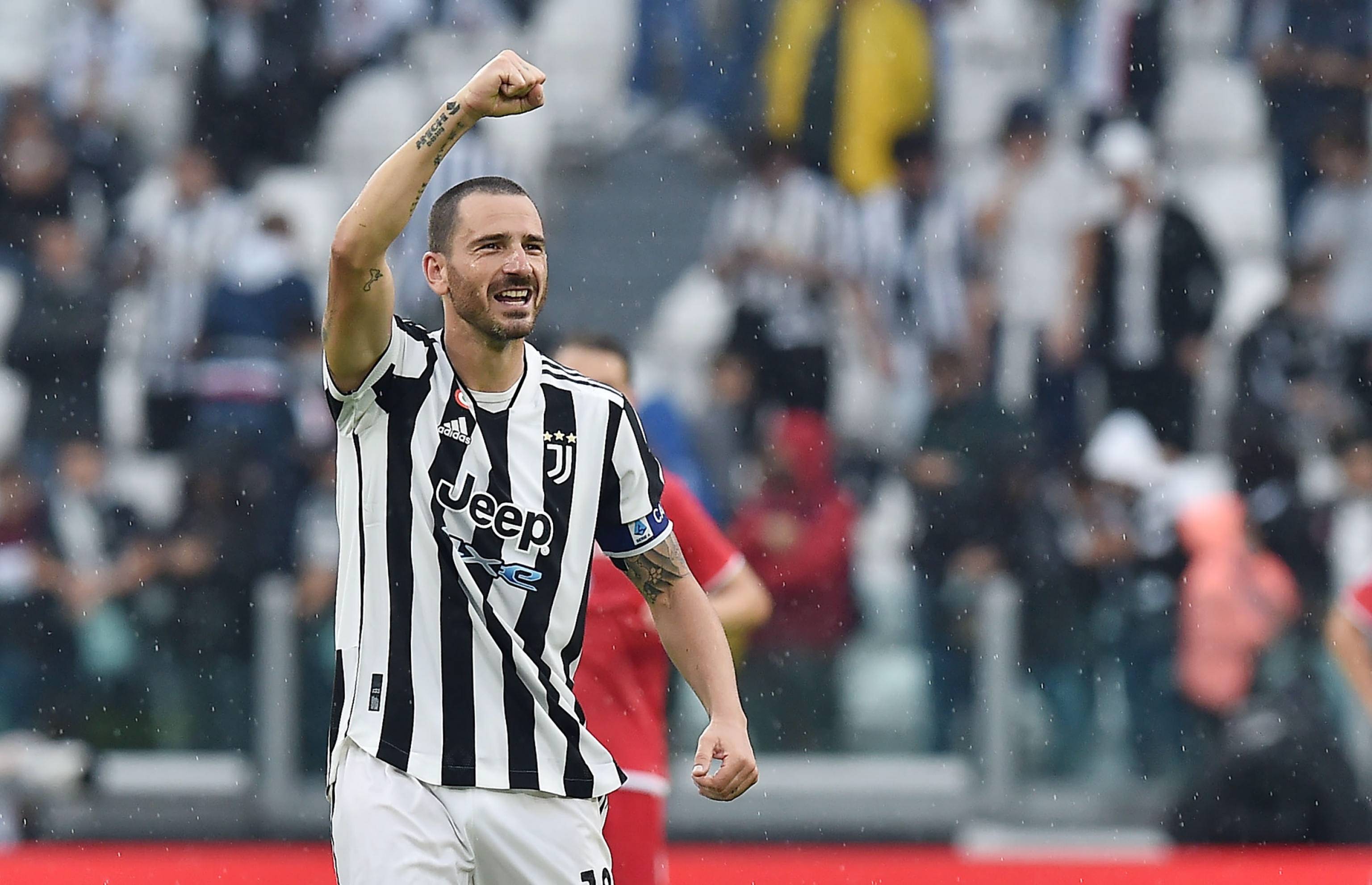 火箭vs快船前瞻：哈登重返休城大战杜兰特，火箭全力争胜（火箭战快船前瞻：哈登重返休城遭遇杜兰特，火箭力拼胜场）