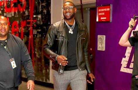 斯帕莱蒂：弗拉霍维奇会缺阵两三个月；我们要赢而且踢得漂亮（斯帕莱蒂：弗拉霍维奇将伤停两到三个月，我们要取胜且踢得精彩）