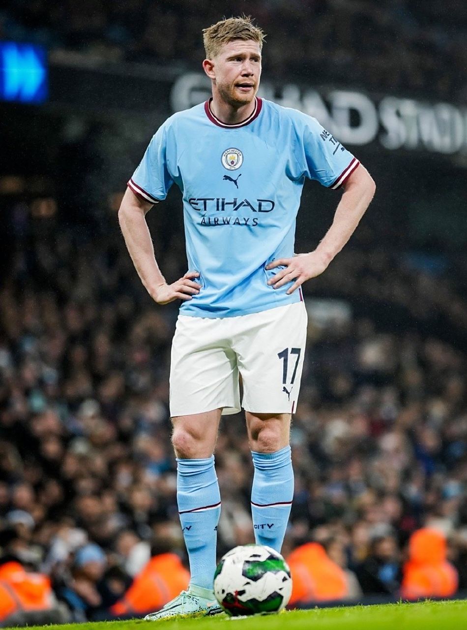 河南队本赛季通过定位球总计打入29球，位列中超所有球队之首（河南队本赛季定位球进球达29个，领跑中超）