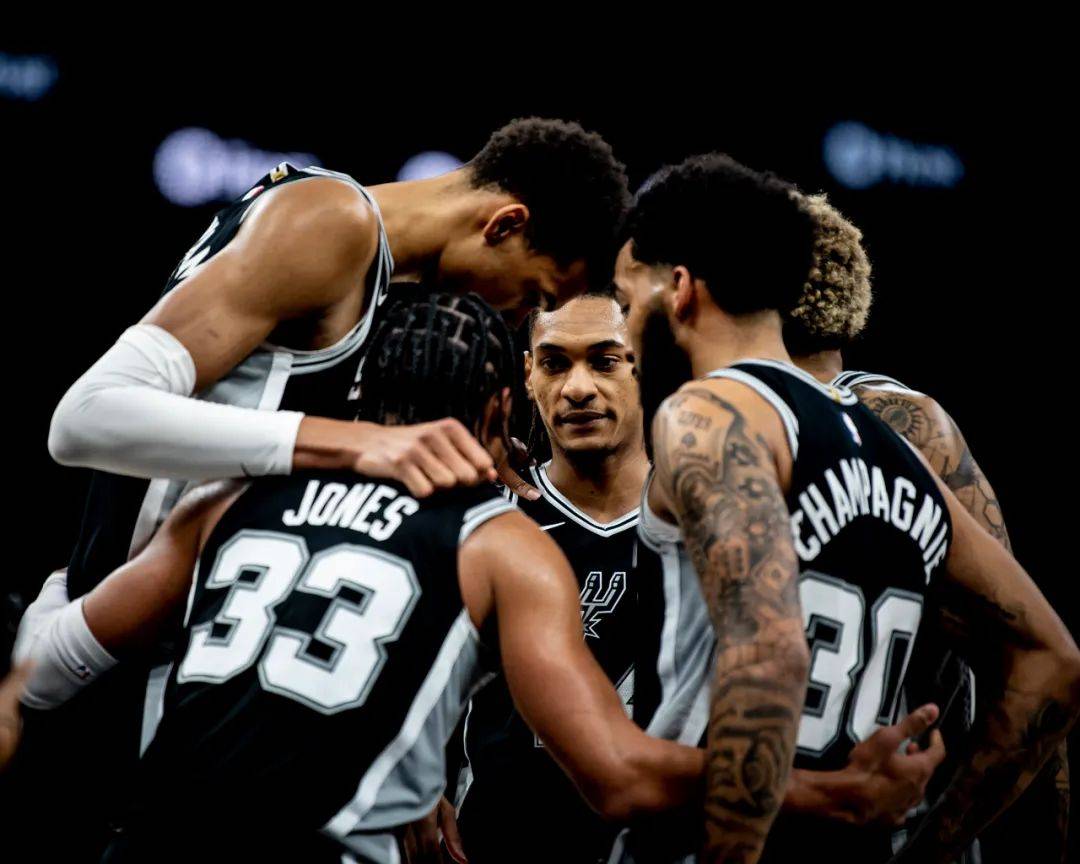 塞尔吉尼奥：要给巴尔泰萨吉时间；米兰必须留住迈尼昂（塞尔吉尼奥：巴尔泰萨吉需要时间，米兰一定要留住迈尼昂）