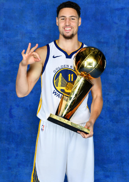 最霸气的名人堂演讲！乔丹：你们眼中理解的极限，只不过是我登顶的台阶（最震撼的名人堂致辞！乔丹：你们所谓的极限，不过是我登顶的踏脚石）