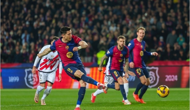 萨内蒂评合作过国米十大前锋：大罗位列榜首，伊布和巴乔在列（萨内蒂评选共事过的国米十大前锋：大罗第一，伊布与巴乔入选）