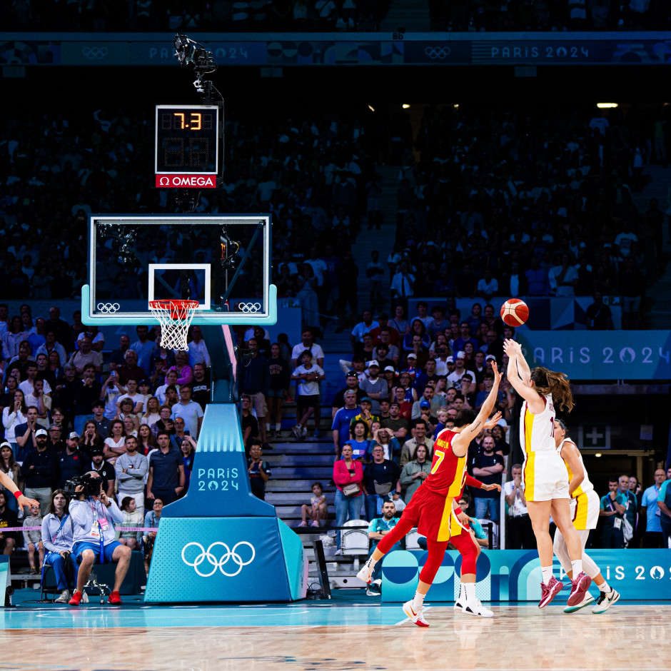 理查兹：贝林在皇马的表现太出色了；图赫尔不应过多轮换阵容（理查兹：贝林厄姆在皇马表现惊艳；不赞成图赫尔频繁轮换）