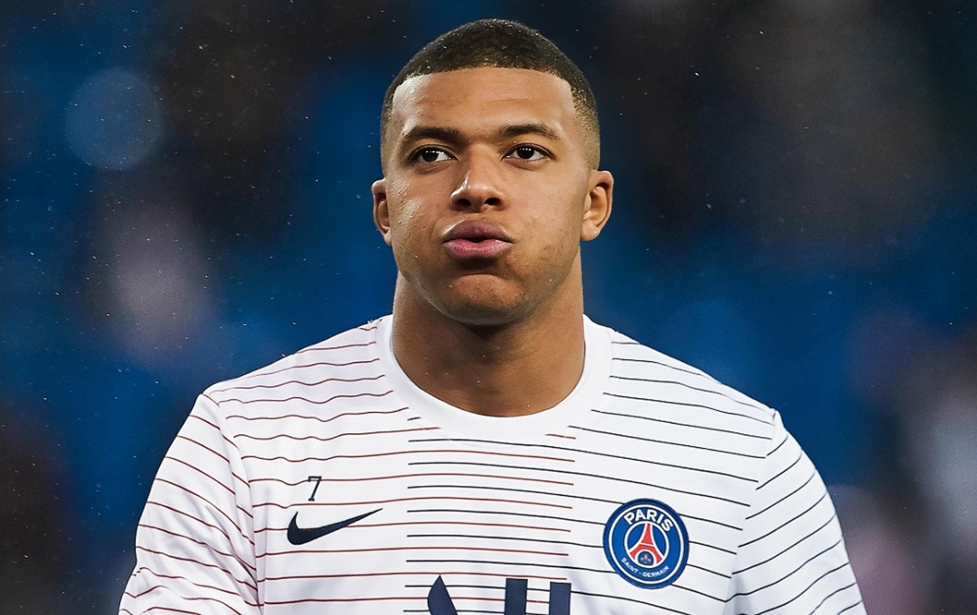 日媒：远藤航、久保建英等人在球场训练，镰田大地因疲劳单练（日媒：远藤航、久保建英参与合练，镰田大地因疲劳进行个人训练）