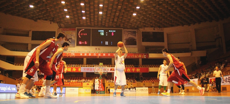 世欧预战报：马苏拉斯、斯佐利斯造险，白俄罗斯0-0平希腊（世欧预战报：马苏拉斯、斯佐利斯接连造险，白俄罗斯与希腊互交白卷）