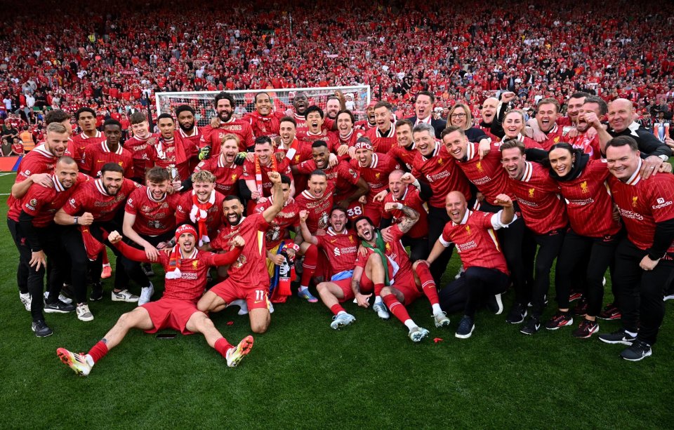 给我整的以为罗哥骗点球了一样，原来只是罚点球。。。（还以为罗哥在造点，结果只是主罚点球）